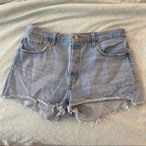 Levi’s 501 Shorts size 34